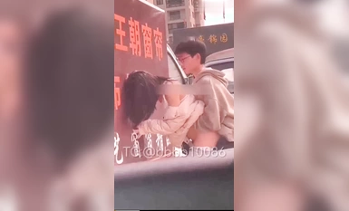 Wenzhou [Yonghao Jinyuan] นักเรียนมัธยมต้น Yongxing มีเซ็กส์ที่ประตูชุมชน + นักเรียนถูกแอบถ่ายรูปในสนาม