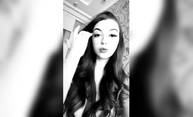 Charming girl Onlyfans' video collection (8)