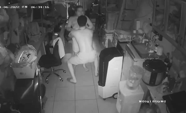 2023 Newest Hacker Hacking Home Camera Sneak Peek Pop Collection Little Brother Standing Without Condom Screwing Daughter-In-Law's Pussy Cum Runs All Over The Place (17)