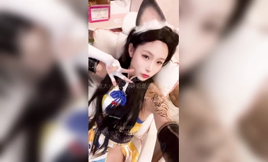 Video kumpulan berbayar selebriti Internet yang sangat cantik "Treasure Girl" bocor dari Internet dan tarian telanjang yang menggoda serta mengerang Ziwei menyusun koleksi (3)