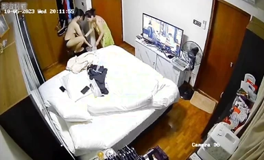 Kebocoran terbaru dari bilik persendirian pada tahun 2023. Penggodam memecahkan kamera dan merakam secara rahsia menukar pakaian dan mandi di bilik mandi asrama keluarga berkali-kali (38)