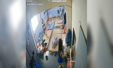 การรั่วไหลล่าสุดจากห้องส่วนตัวเมื่อปี 2566 แฮกเกอร์เจาะกล้องแอบถ่ายเสื้อผ้าเปลี่ยนและอาบน้ำในห้องน้ำหอพักของครอบครัวหลายต่อหลายครั้ง (34)