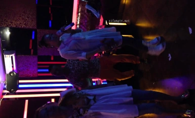 "Leaks from the Wife Swapping Club" Kinukuha ng Cuckold Husband ang Kanyang Asawa para Maglaro ng 3P at 4P kasama ng Ibang Lalaki, Na Perpektong Pinapakita ang Kanyang Mukha (3)