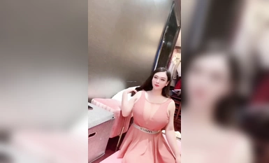 Heavyweight welfare Yo Yo Dai Yunqi Chen Ruochu Menglu Zhang Weiya and other twenty giant breasts large-scale - giant ru Yue Yue sister