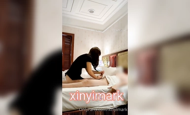 Kakak kepada kedai spa Raja Artileri Baodao "Xinyi Zhao Youting".