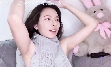 The most popular goddess in the world is a woman who has fallen into the world of the world ▌Yuan Li Li ▌Nude and delicate ▌Plugging into the hole of the great explosion! Souls with orgasms out of the orifices endless blowjob extreme ejaculation!