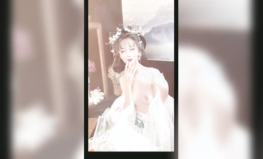 High-end absolute beauty ❤️ private shoot] super hot net red meow small Ji gold partner goldfish kinngyo new work "Cang Wu Yao" painting style beautiful to explosion puffy breast pussy tempting to the extreme (2)