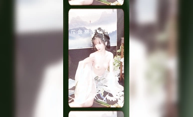 High-end absolute beauty ❤️ private shoot] super hot net red meow small Ji gold partner goldfish kinngyo new work "Cang Wu Yao" painting style beautiful to explosion puffy breast pussy tempting to the extreme (2)