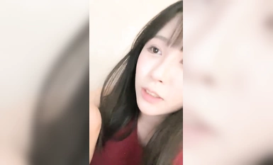 Jitterbug net red goddess, [Jing Yuer], 19 years old KJ girl, child face huge breasts, high face value and good body, was abandoned by the tycoon after the return home page (6)