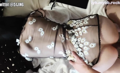 ☘ contrast white rich beauty ☘ dating gun god 〖51jing〗 outdoor explosive manipulation leading peach buttocks transparent black gauze nightgown goddess temptation degree pull full, beautiful breasts rich buttocks long legs, perfect proportion figure