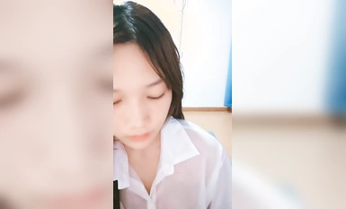 跟牛奶一樣的白漿見過嗎？【湖南甜甜】，新人，清純漂亮的19歲學生妹，真趕上了排卵期，這也太多了(2)