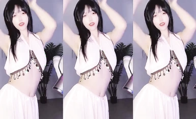 Qiu_Kiyomi 23.8.16 Video (3)