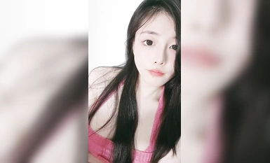 Super beautiful black silk high face value gentle temperament goddess Yipei (1)