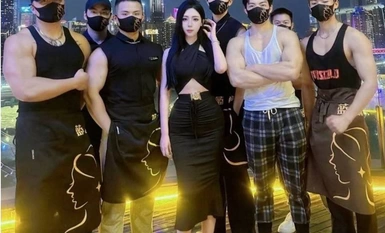 《頂級⭐重磅☛會所首發》推特反差變態泛性戀资深腐女【Eve_S8899】超強精液聖水調教男M女M綠帽奴3P雙飛身材杠杠滴460P（1）