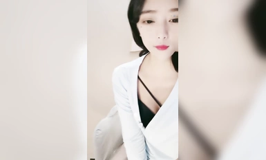 Goddess of the sea [Mamma Mia] beautiful super high face value ~ don't miss it ~ beautiful buttocks and feet (6)