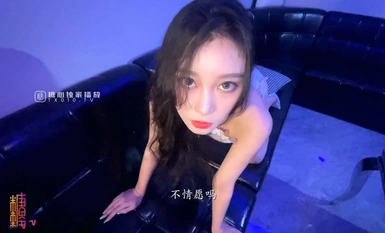 Reba ตัวน้อยที่ดีที่สุด [Una Yuna] หีของเพื่อนและแฟนสาวของเธอมีเพศสัมพันธ์ใน KTV เธอเย็ดความงามเซ็กซี่จากด้านหลังบนโซฟาและครางอย่างสวยงามโดยที่ไก่ของเธอกระแทกปากมดลูกของเธอเพื่อคั้นน้ำในห้องน้ำ