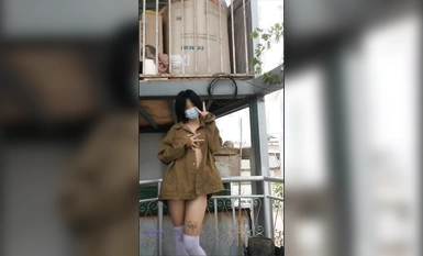 Twitter赤巨乳コントビッチ[Baa]プライベート撮影フルセット〜ヌードダンスは、ワックスSMコンディショニングツヴァイ膣氷を置く滴りを明らかにする (4)