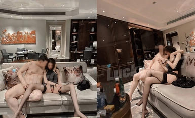 最強綠妻大神【Lucky】萬狼期待天府綠帽大神 深圳朋友未知是我妻子下集2 狗鏈調教性愛 爆肏女神呻吟都讓你飆精