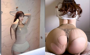 The top of the class especially thing Explosion boutique "exposed face goddess ultimate leaks! Explosion invincible beauty giant buttocks extreme net red Miss [YoYo flower] latest private shoots, two fingers Zhen props Ziwei this ass absolutely absolute s