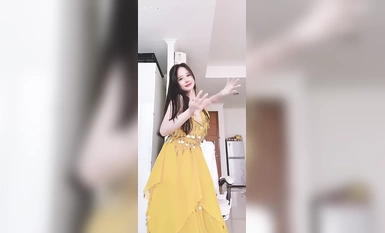 The goddess of face exposure ultimate leaks! The Explosion of the invincible gas dance teacher [You Secretary] private shoot, foot intercourse oral sex by the gold master of all kinds of explosive nappy Collection (3)