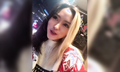 The face is the king's way! Twitter red high color wild temperament imperial sister [VAVA] private shoot, revealing Ziwei tutoring various styles to open up bolder!