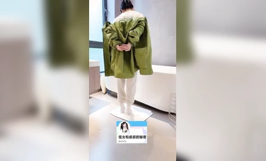 Laurie with Uncle! Push the secret of incest between the great god uncle and the budding girl niece! The cute girl is too skinny, uncle's cock is big and long, every time hard to fuck all kinds of screaming, hard to pull out the spasm and shaking - uncle 