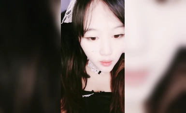 綠播下海~清純玉女【04的小朋友】絕品鄰家乖乖女下海~全裸沐浴~騷舞誘惑 (4)