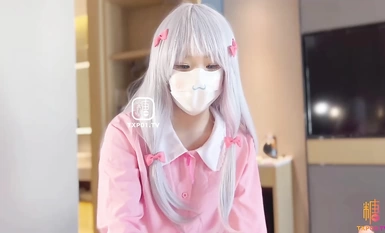 치오와 사키 이즈미 화이트 실크 발마사지