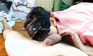 萬人求購P站女族性愛專家，極品反差騷妻【靜芸】解鎖私拍，靈活長舌性感少婦的頂級口交侍奉，啪啪啪全自動榨精機 (1)