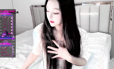 Loida, nữ thần với vẻ ngoài xinh đẹp và đôi chân dài trong đôi tất đen_813 (8)