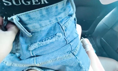 Brother and sister incest god school season send sister to the suburbs of the college town parked in the neighborhood car to fuck a gun before letting go 1080P HD without watermarks