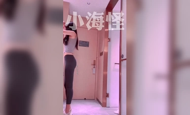 小さな海の怪物 (1)