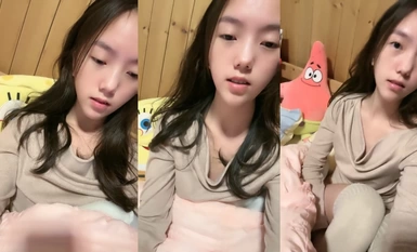 มาแล้วความงามของโรงเรียนที่แท้จริงที่สุด [Wan'er] หีที่อ่อนโยนมากเธอดูเหมือนว่าเธอยังบริสุทธิ์มีใบหน้าที่สวยและเธอก็เปียกโชกช้า ๆ มันน่าตื่นเต้นและสวยงาม! (4)