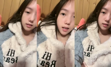 The most authentic school flower came [evening child] super tender B, look as if still a virgin, clean face, slowly touched out of the water, stimulate good-looking! (3)