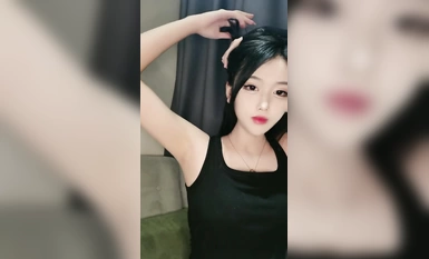 Tarian bogel di atas siling~[Xiao Youen] Tarian bogel dan pussy menunjukkan susuk tubuh seksi dan BB merah jambu, membuatkan orang miang (2)