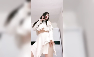 Pure and Cute Schoolgirls Don't Offend the Kittens (2)