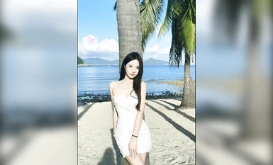 Bandingkan sebelum dan selepas menanggalkan pakaian dengan hanya satu klik untuk memenuhi semua fantasi anda tentang wanita di sekeliling anda