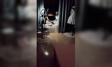 Private telegram group shocking leaks! 00 girlfriend, real LT couple [soft soft rabbit] not out of the plot, C clothing customized selection, no condom popping, harassment (4)