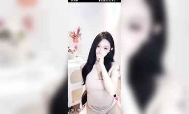 Tổng hợp 28 clip nữ thần sắc đẹp nổi tiếng Internet mặc nội y nhảy múa (1)