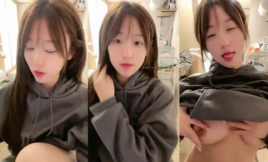 Cute Schoolgirls Masturbating with Paste Episode 2 (1)