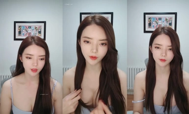 January 2024, the erotic version of the subject three shock debut [Yu Yu] shake tone net red, the most popular hot dance, stripped naked to dance again, brilliant, masterpiece must see (1)