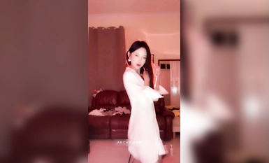 bigo頂級顏值尤物 草帽 定製22分鍾