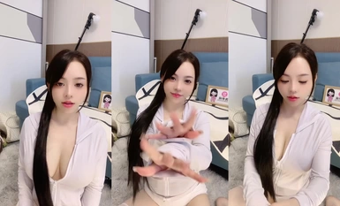 Love 100%, [Roasted Red Potato] High-color giant breasts goddess, all kinds of large-scale live broadcast (3)