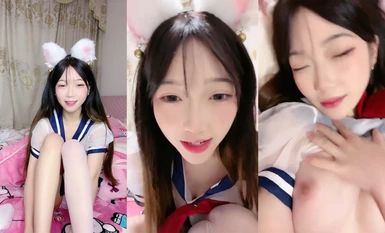 February 2024, this year's most beautiful school flower appeared [sweet ah] New Year's Eve hiding in the nest, stripped of good white, legs fine, pussy unconsciously wet!