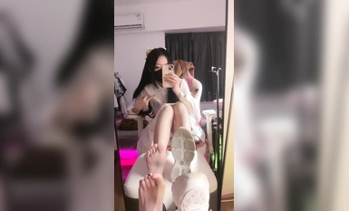 NANAO - White Socks to Mirror Countdown Sperm Extraction