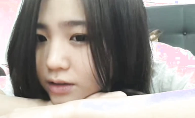 [Full Version] When the very hot door handle high-color value pure Korean girl, bathroom bath can not help but harassment door handle top into the obscene hole crazy thrusting!