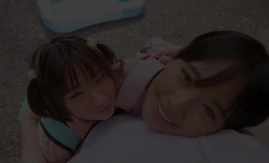 ID-005 日焼け跡が残る姪っ子姉妹と中出し性交映像集 4時間