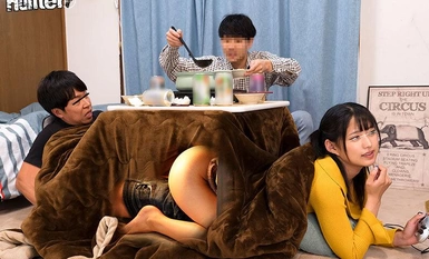 HUNTC-049 "I got wetter than usual..." NTR in a kotatsu!