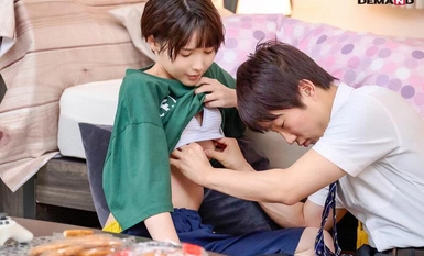 SDJS-232 Một bạn nữ đẹp trai và nam tính hỏi tôi: ``Muốn tôi xoa ngực bạn xem chúng có to ra không?'', và từ đó trở đi tôi bắt đầu kiểm tra ngực của cô ấy mỗi lần chúng tôi gặp nhau... Haru Shibasaki