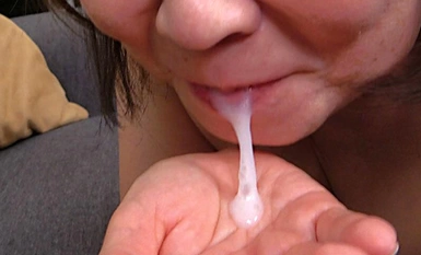 EMBM-023 여장부 촉촉한 오럴섹스 입안사정4